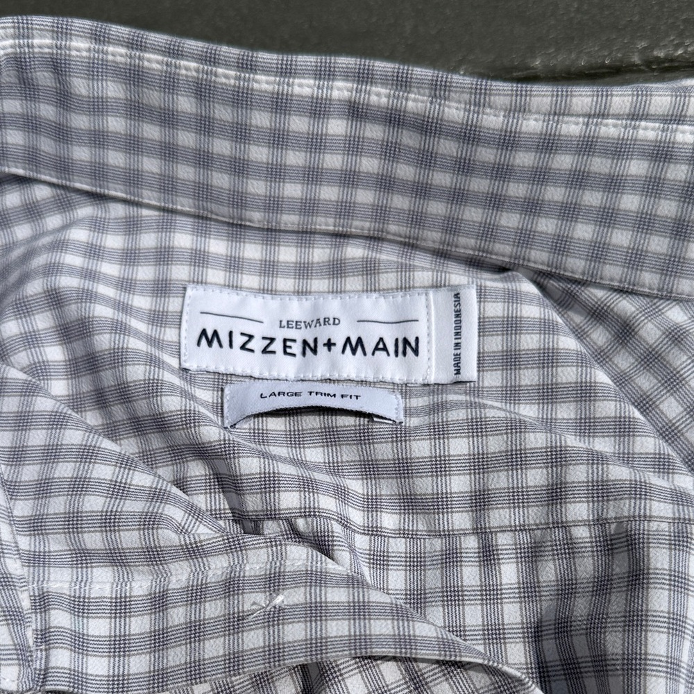 Mizzen+Main Leeward Gray Plaid Shirt - Picture 2 of 9